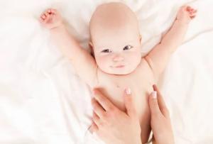 Гимнастика для новорожденных: упражнения, разрешенные с первых дней