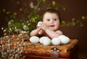 Куриные яйца детям: с какого возраста можно давать?